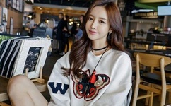 伊一不照雅照片全集